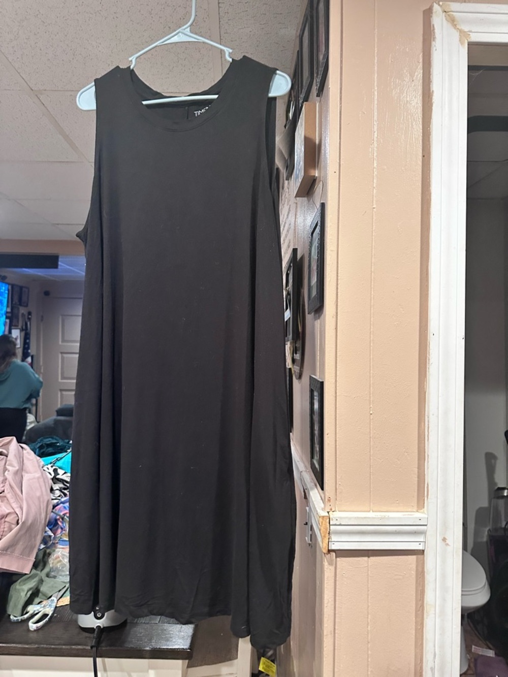 Terra & Sky Black Sleeveless Midi Swing Dress